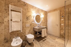 Palazzo Doni by Florence Art Apartments