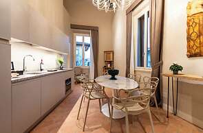 Palazzo Doni by Florence Art Apartments