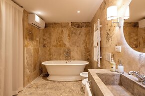 Palazzo Doni by Florence Art Apartments