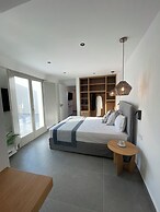 NORTHIA LUXURY VILLAS