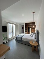 NORTHIA LUXURY VILLAS