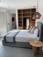 NORTHIA LUXURY VILLAS