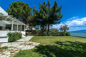 Salt Stone Beach Front Retreat by Estia