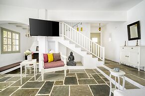 Salt Stone Beach Front Retreat by Estia