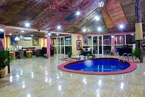 La Campagne Tropicana Beach Resort