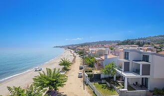 Cavo Blue Coastal Living Chalkidiki