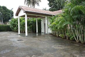 Industria Villa