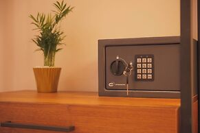 Toledo Luxury Rooms - LR Collection