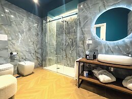 Toledo Luxury Rooms - LR Collection