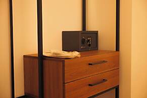 Toledo Luxury Rooms - LR Collection