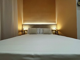 Toledo Luxury Rooms - LR Collection