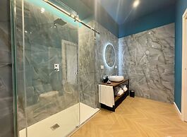 Toledo Luxury Rooms - LR Collection