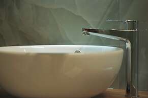 Toledo Luxury Rooms - LR Collection