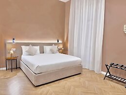 Toledo Luxury Rooms - LR Collection