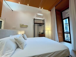 Toledo Luxury Rooms - LR Collection