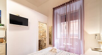 Domus Mattei al Duomo By DomusExtra