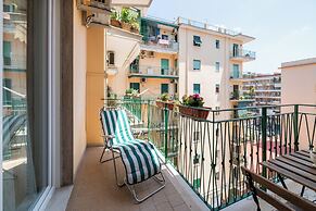 Clara Domus By DomusExtra