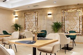 AMAR Design Hotel by HMG