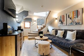 AMAR Design Hotel by HMG