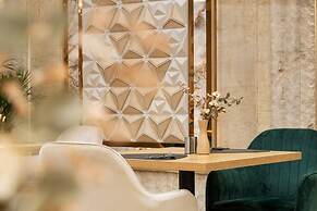 AMAR Design Hotel by HMG