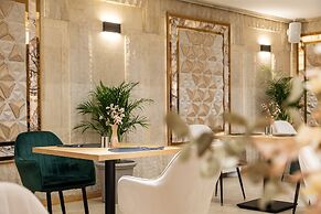 AMAR Design Hotel by HMG