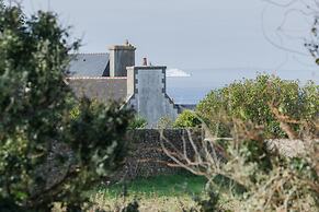 Charming House 300m From the sea