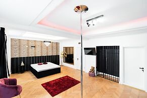Bucharest Studios Berlin Room