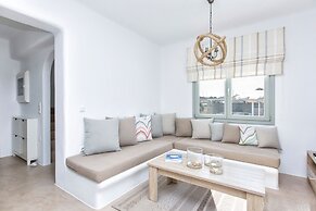 Villa Glyfada a Private Fully Equipped gem