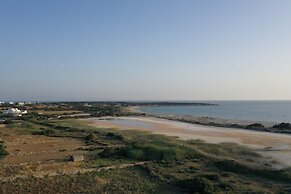 Villa Glyfada a Private Fully Equipped gem