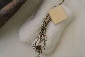 Sea La Vie Apartment