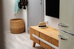 Sea La Vie Apartment