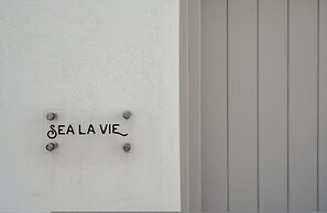 Sea La Vie Apartment