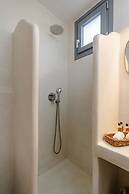 Villa Kaya Plaka With 3 Bedrooms and 3 Bathrooms