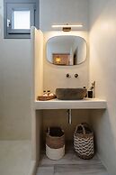 Villa Kaya Plaka With 3 Bedrooms and 3 Bathrooms