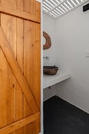 Villa Kaya Plaka With 3 Bedrooms and 3 Bathrooms