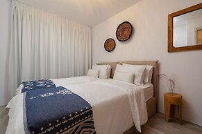 Villa Kaya Plaka With 3 Bedrooms and 3 Bathrooms