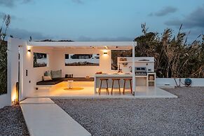 Villa Ama Plaka With 3 Bedrooms and 3 Bathrooms