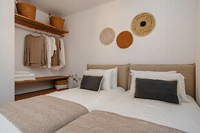 Villa Ama Plaka With 3 Bedrooms and 3 Bathrooms