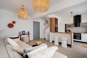 Villa Ama Plaka With 3 Bedrooms and 3 Bathrooms