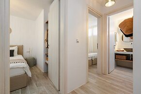 Villa Ama Plaka With 3 Bedrooms and 3 Bathrooms