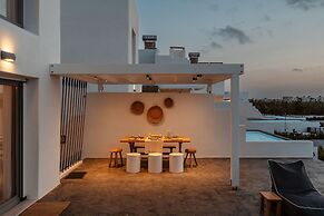 Villa Ama Plaka With 3 Bedrooms and 3 Bathrooms