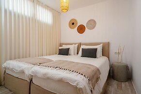 Villa Ama Plaka With 3 Bedrooms and 3 Bathrooms