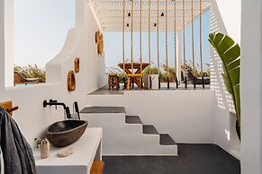 Villa Ama Plaka With 3 Bedrooms and 3 Bathrooms