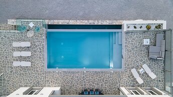Villa Luxcia Located in Galanado Naxos