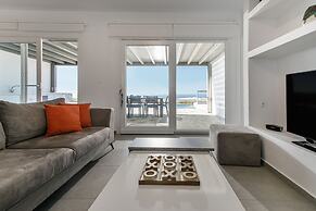 Villa Luxcia Located in Galanado Naxos