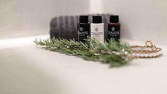 Villa Andalusia With 4 Bedrooms and 3 5 Bathrooms