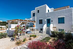 Perla Casa in Naxos With 3 Bedrooms and 2 Bathrooms