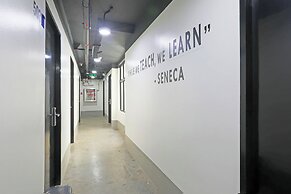 MyTown Madrid, Classy Hostel Bunkbeds Makati Metro Manila