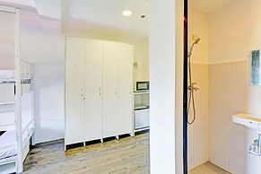 MyTown Hong Kong, Classy Hostel Bunkbeds in Taguig, Metro Manila