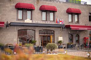 Sur Royals Hotel's